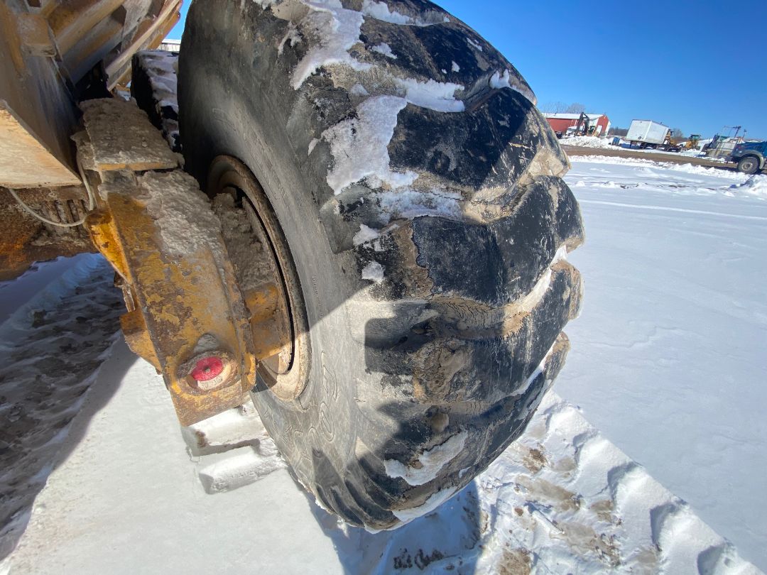 1997 MOXY MT-30 - Image 30